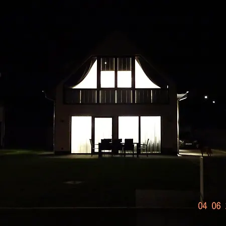 Sun & Moon Βίλα *